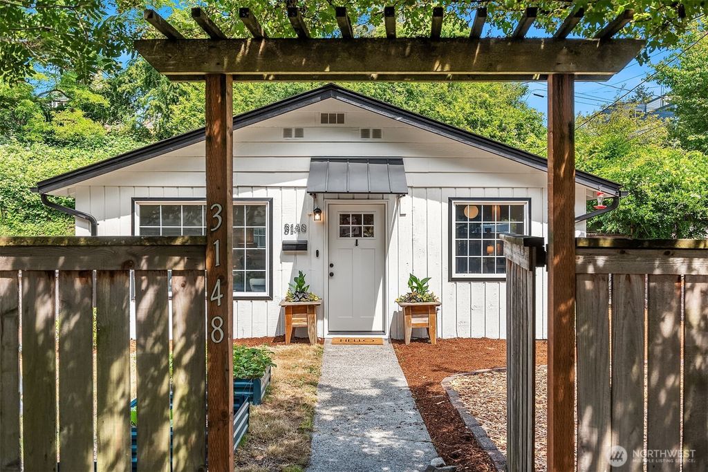 Photo of 3148 Wetmore Avenue S, Seattle, WA 98144 (MLS # 2397600)