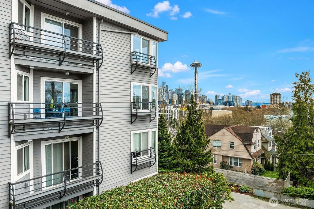 Photo of 150 Valley Street #302, Seattle, WA 98109 (MLS # 2479158)