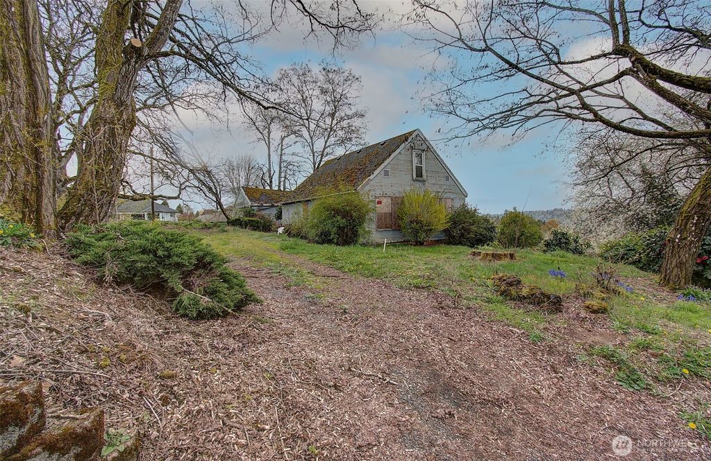 Photo of 1319 Aspen Avenue, La Center, WA 98629 (MLS # 2478999)