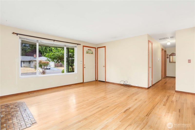 10507 NE 143rd Place