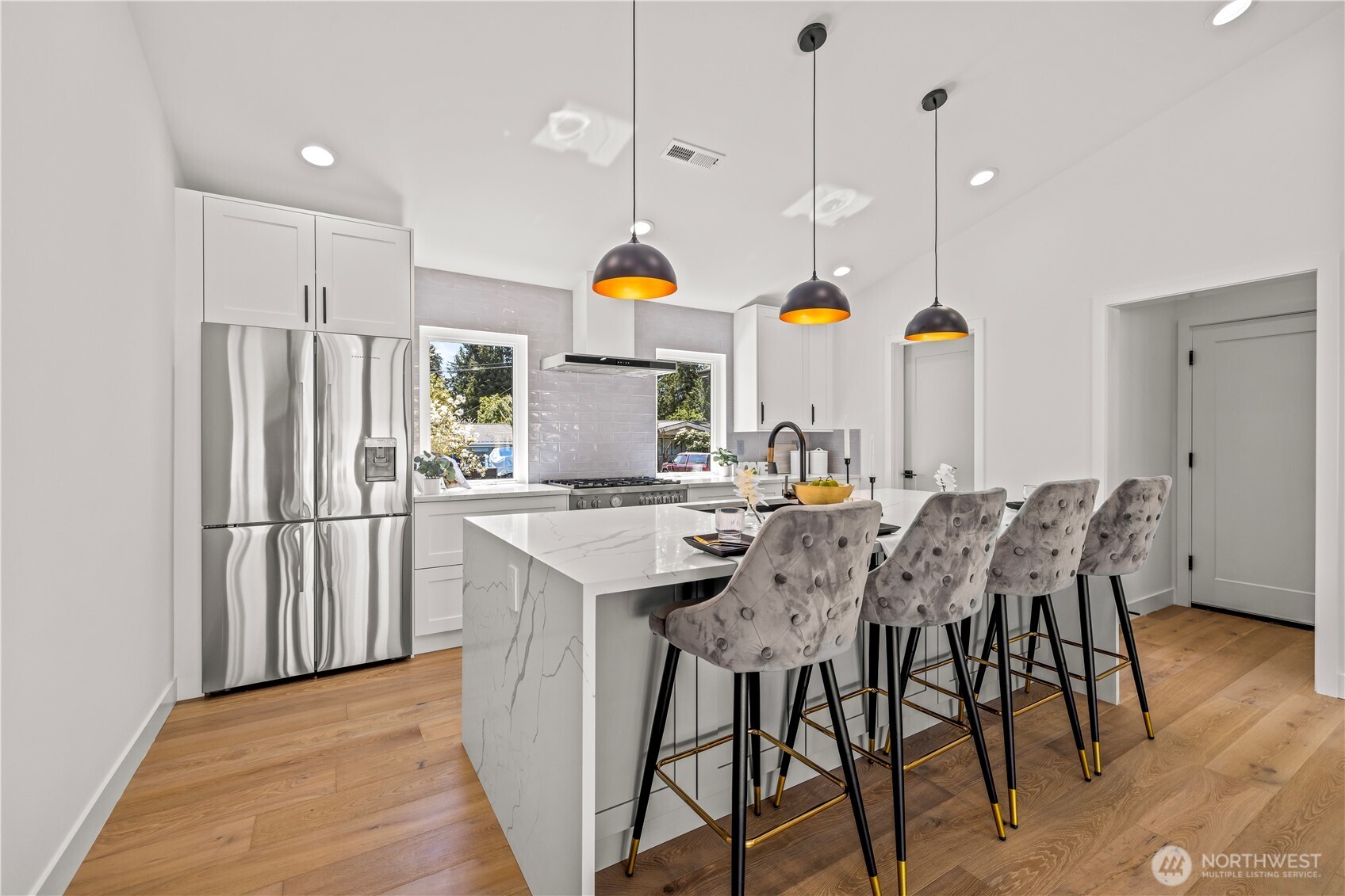 8320 NE 148th Place