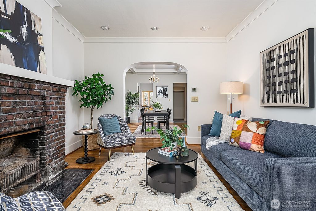 Photo of 3405 37th Avenue S, Seattle, WA 98144 (MLS # 2348762)