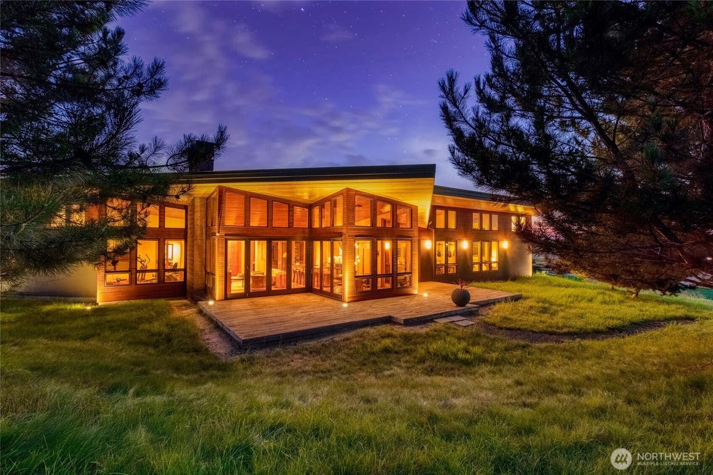Photo of 2339 Palisades Lane, Walla Walla, WA 99362 (MLS # 2568927)