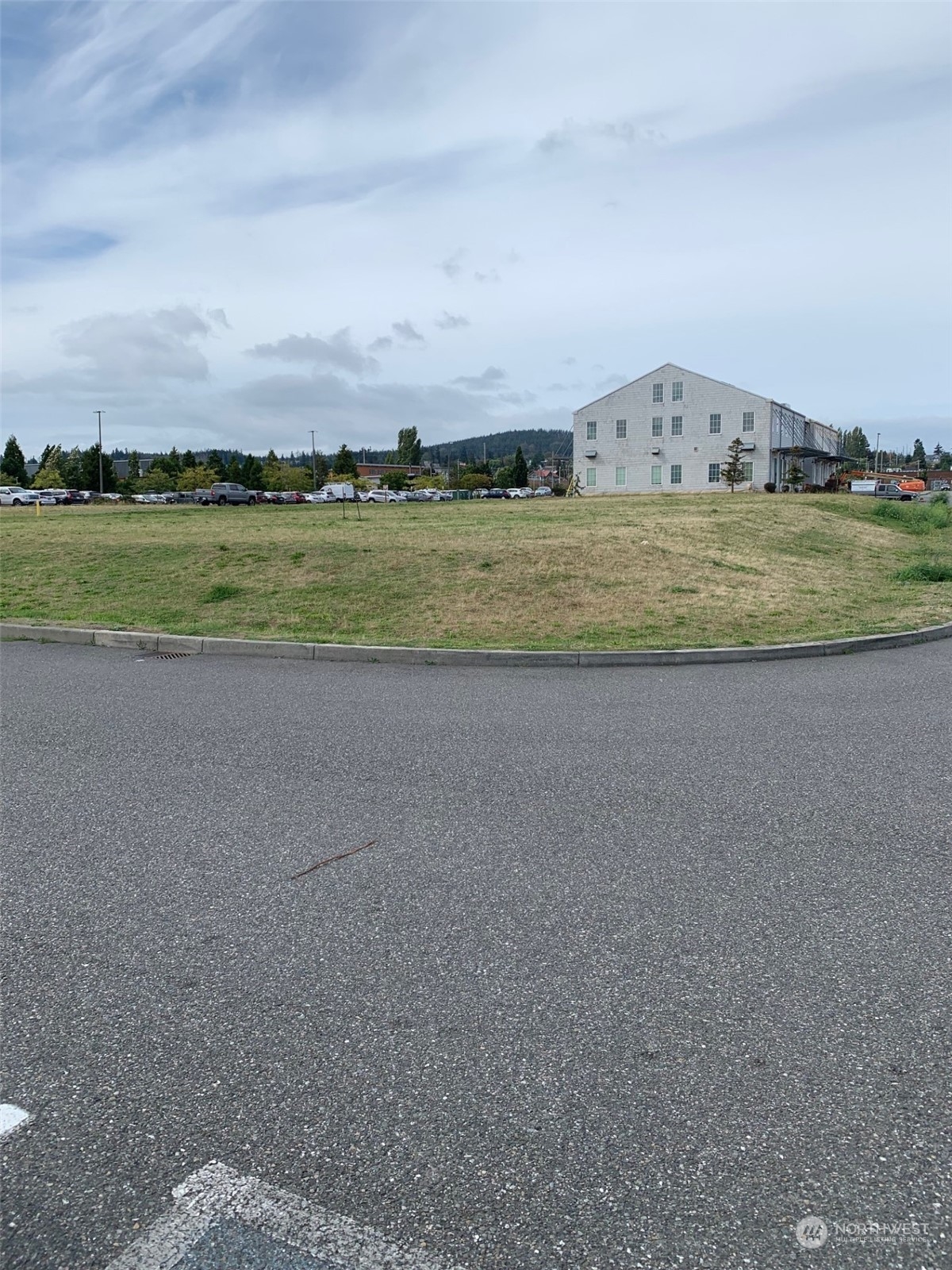 609 Seafarers Way