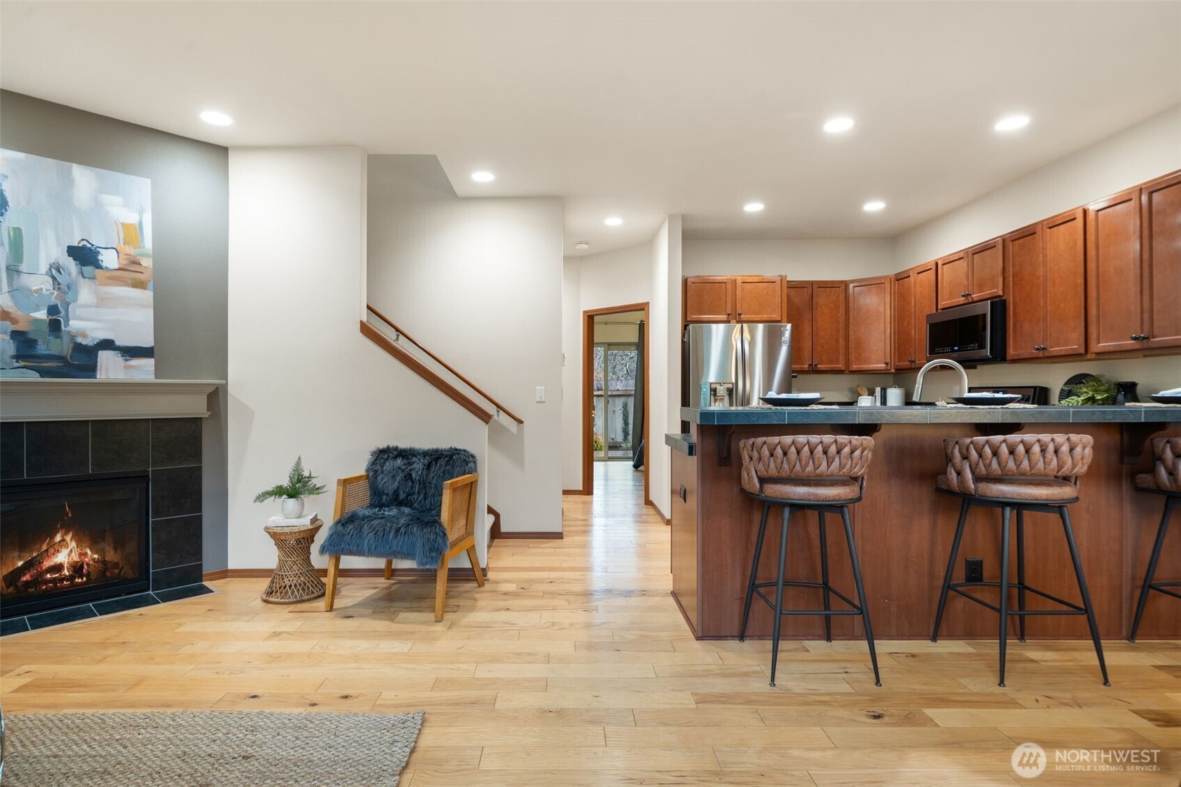 25794 Arklow Place NE