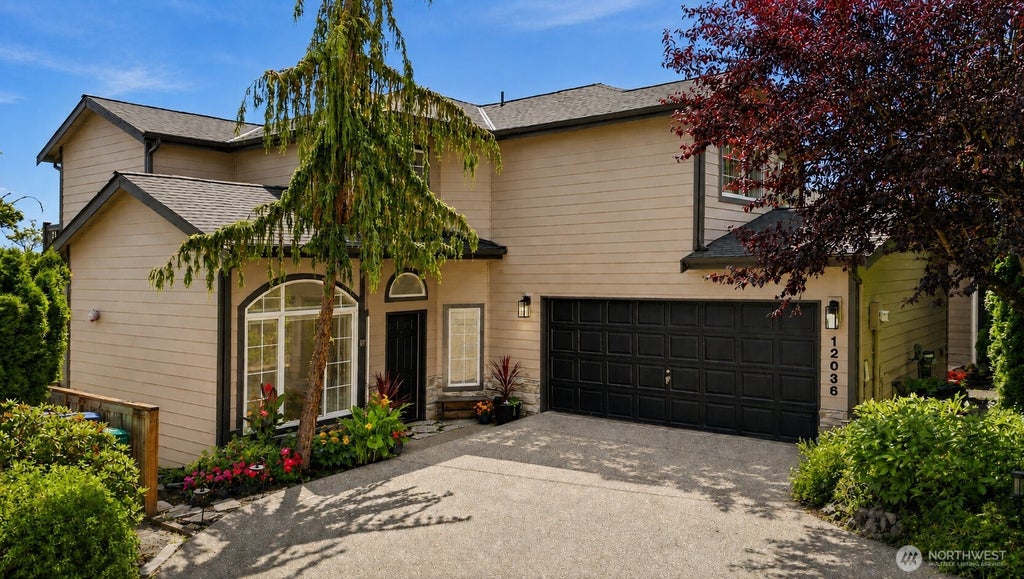 Photo of 12036 89th Place NE, Kirkland, WA 98034 (MLS # 2556326)