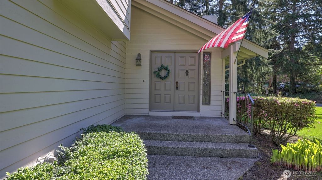 Photo of 16117 SE 33rd Circle #205, Bellevue, WA 98008 (MLS # 2364477)