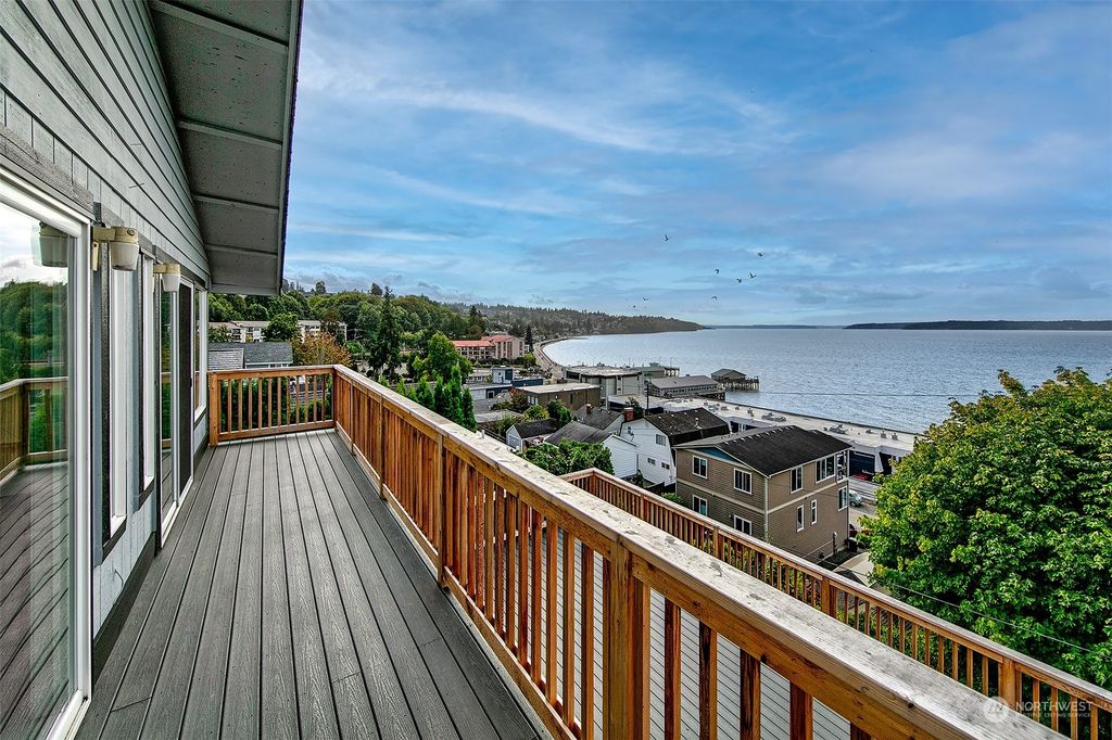 Photo of 28109 9th Place S, Des Moines, WA 98198 (MLS # 2163322)