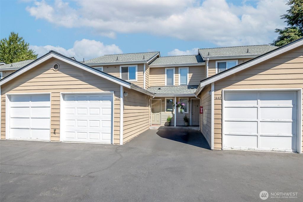 Photo of 1440 S 308th Lane, Federal Way, WA 98003 (MLS # 2415003)