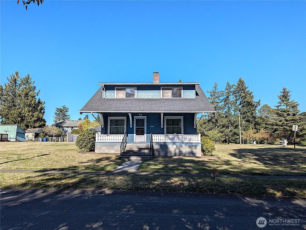 Photo of 201 Brandywine Avenue, Dupont, WA 98327 (MLS # 2591305)