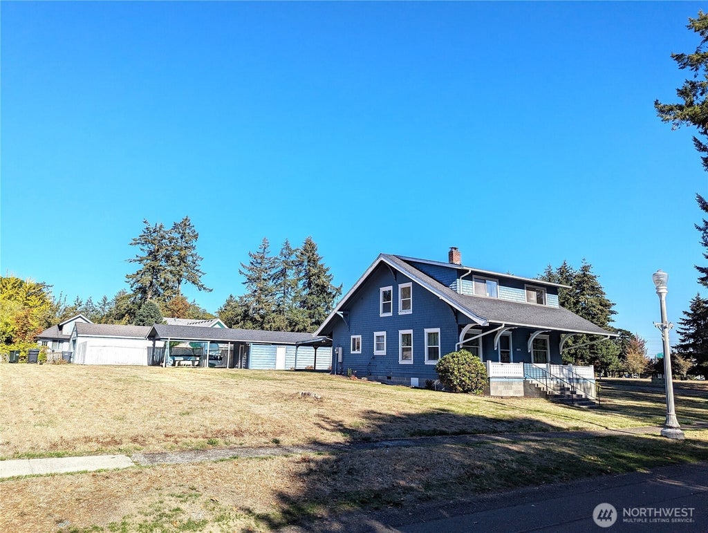 Photo of 201 Brandywine Avenue, Dupont, WA 98327 (MLS # 2591305)