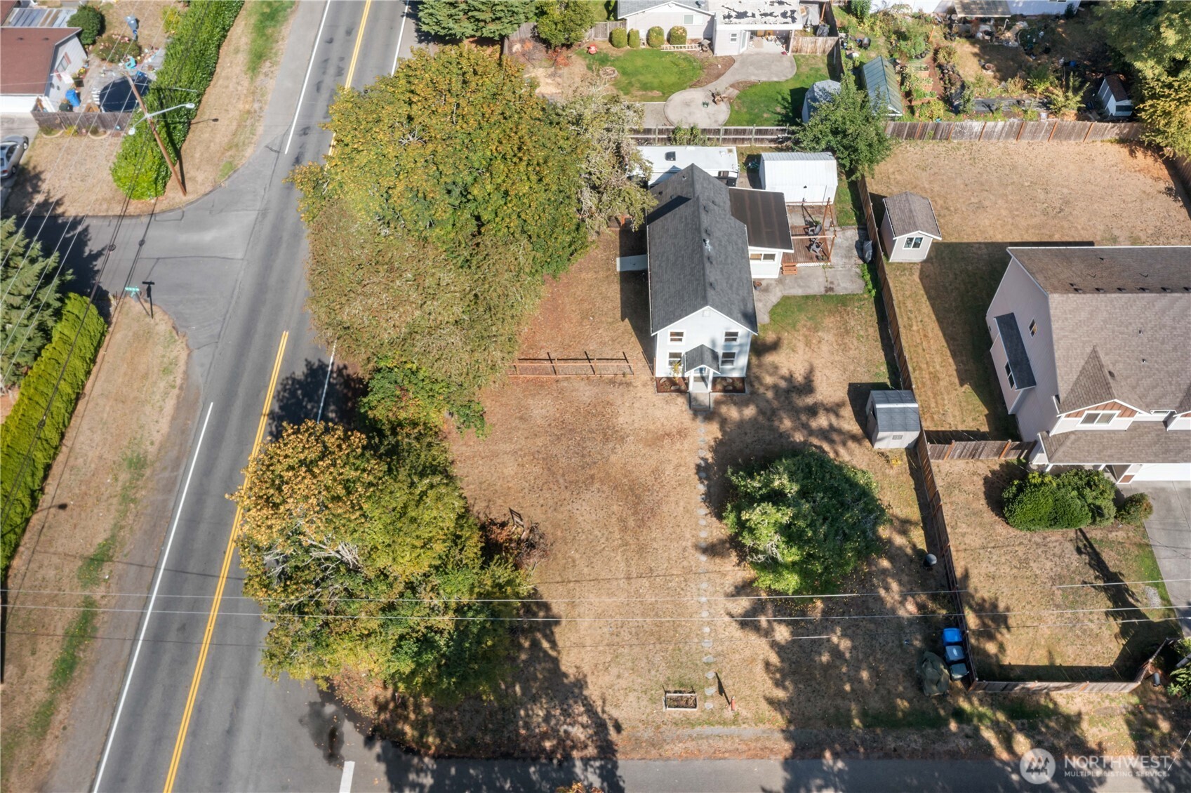 9113 Wildwood Avenue SW