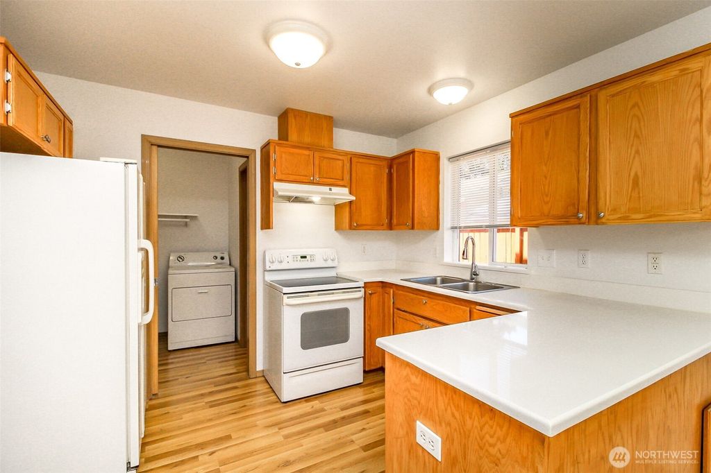 Photo of 3307 S 43rd Street, Tacoma, WA 98409 (MLS # 2509734)