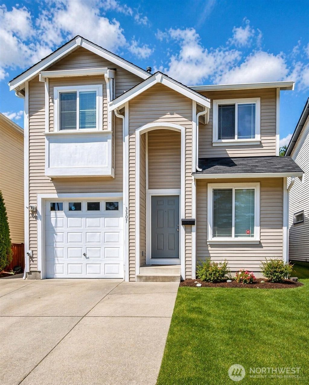 Photo of 3307 S 43rd Street, Tacoma, WA 98409 (MLS # 2509734)