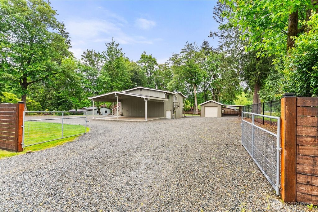 Photo of 17022 190th Avenue E, Renton, WA 98058 (MLS # 2523362)
