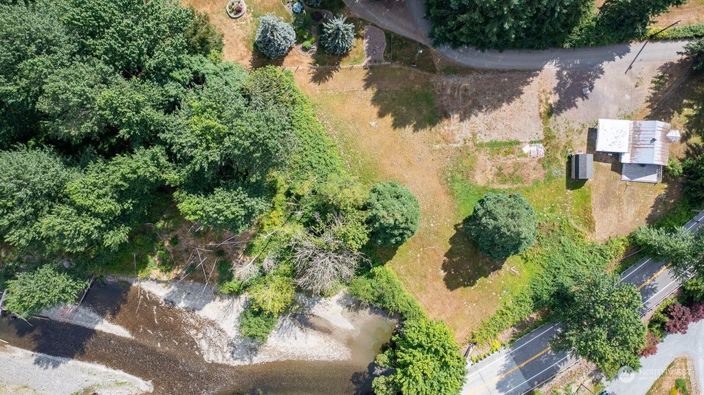 Photo of 1021 Russell Road, Snohomish, WA 98290 (MLS # 2141836)