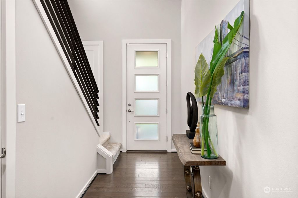 Photo of 17508 92nd Place NE, Bothell, WA 98011 (MLS # 2170283)