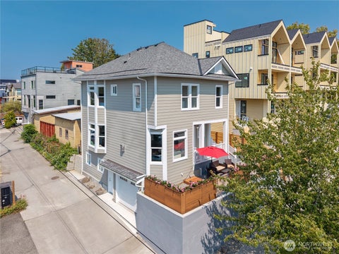 Photo of 2216 E Fir Street, Seattle, WA 98122 (MLS # 2570334)