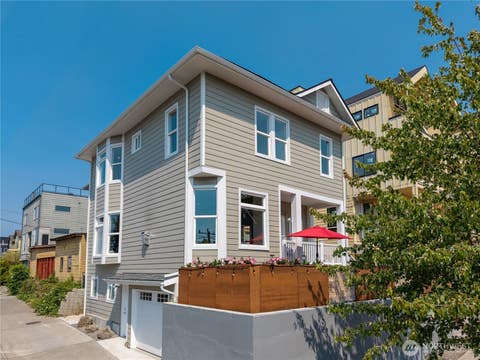 Photo of 2216 E Fir Street, Seattle, WA 98122 (MLS # 2570334)