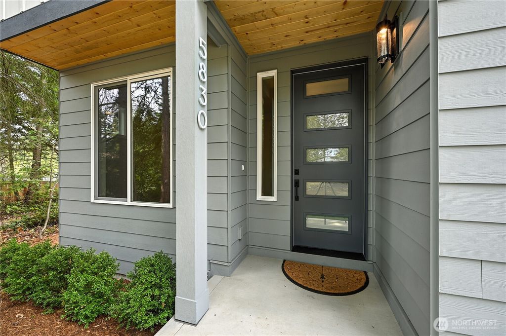 Photo of 5830 186th Place SW, Lynnwood, WA 98037 (MLS # 2429589)