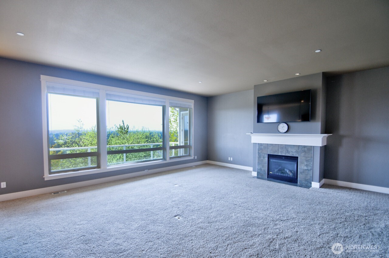 3235 Vista Verde Lane SW