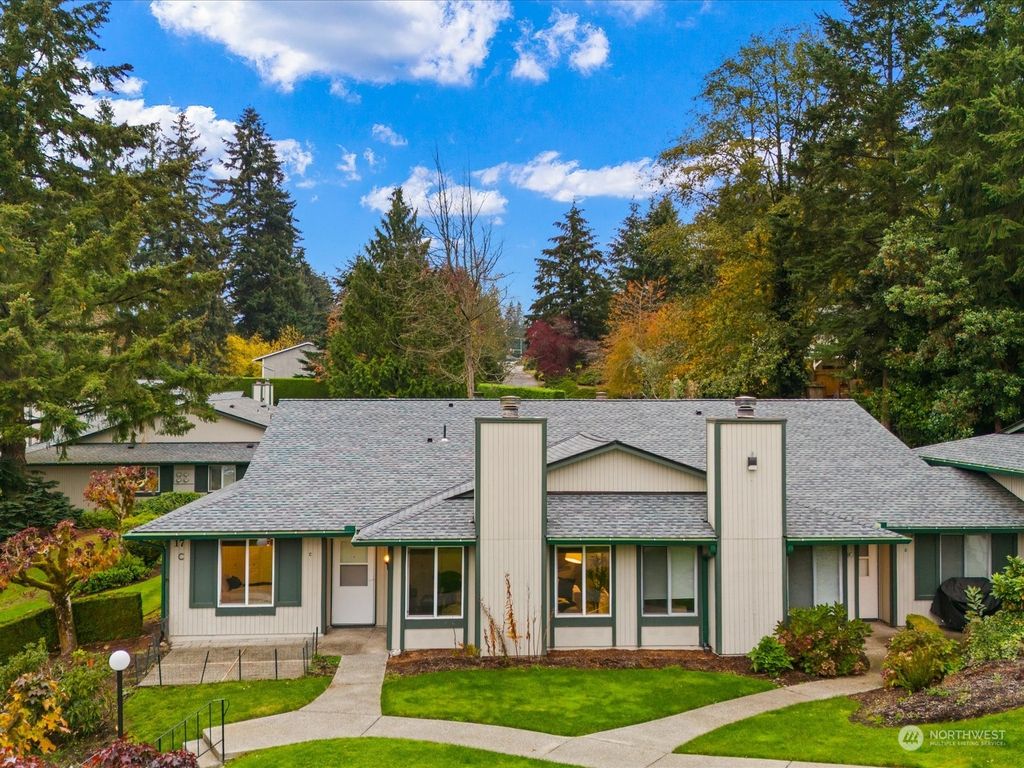 Photo of 521 S 323rd Place #17C, Federal Way, WA 98003 (MLS # 2310721)