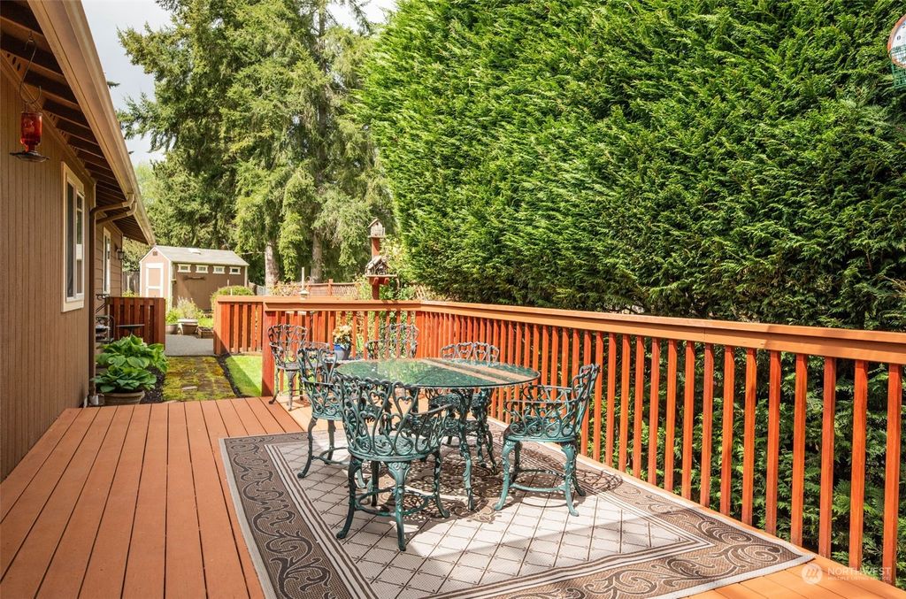 Photo of 13007 14th Place NE, Lake Stevens, WA 98258 (MLS # 2233690)