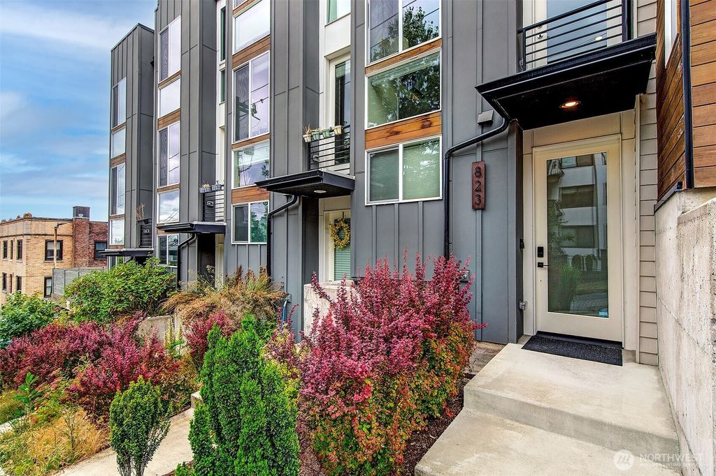 Photo of 823 Warren Avenue N, Seattle, WA 98109 (MLS # 2398509)