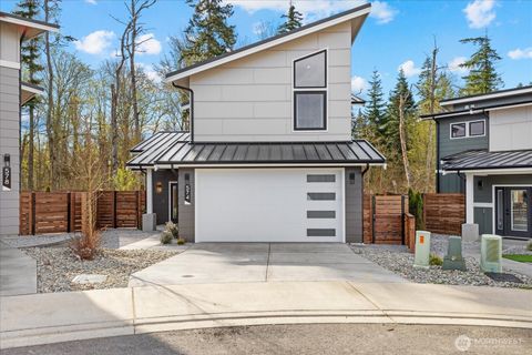 Photo of 574 Creston Court, Bellingham, WA 98226 (MLS # 2503756)