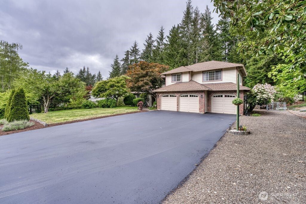 Photo of 4717 SE Constitution Court, Port Orchard, WA 98367 (MLS # 2520715)