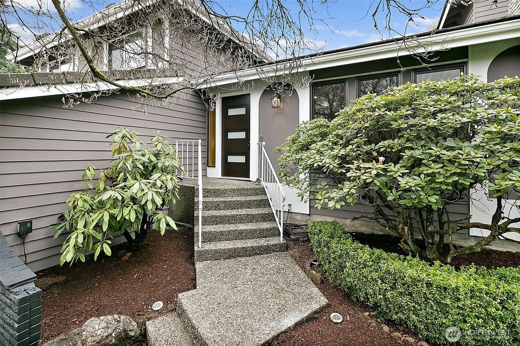 Photo of 19114 49th Place W, Lynnwood, WA 98036 (MLS # 2507513)