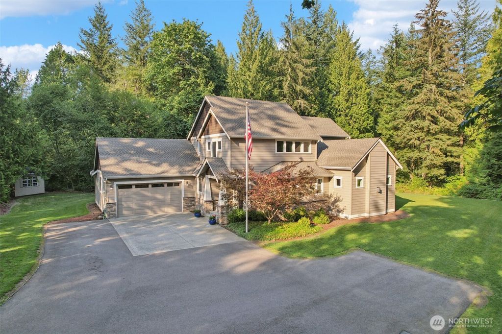 Photo of 17612 SE 236th Place, Kent, WA 98042 (MLS # 2374709)