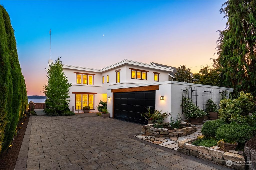 Photo of 11287 Marine View Drive SW, Seattle, WA 98146 (MLS # 2263476)
