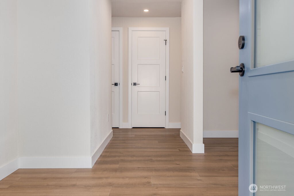 6314 Valley Avenue E