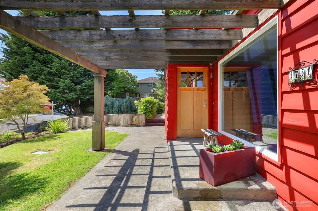 Photo of 3754 SW 107th Street, Seattle, WA 98146 (MLS # 2407221)