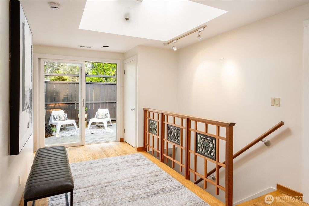 Photo of 6420 NE 60th Street, Seattle, WA 98115 (MLS # 2512584)