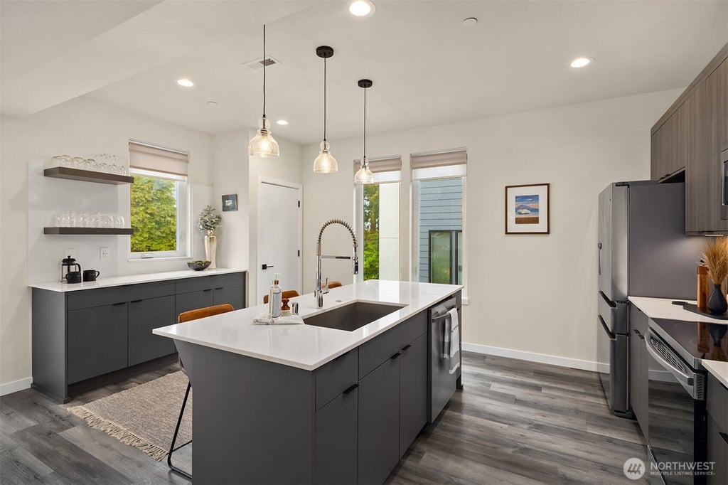 Photo of 5750 230th Street SW #A, Mountlake Terrace, WA 98043 (MLS # 2578666)