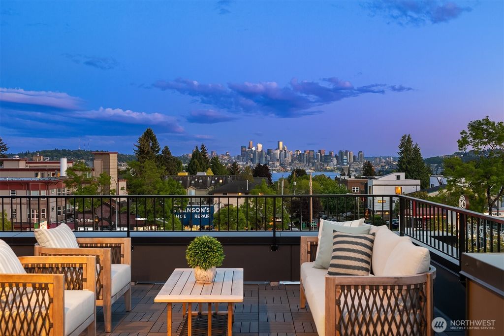 Photo of 4520 Corliss Avenue N #A, Seattle, WA 98103 (MLS # 2379618)