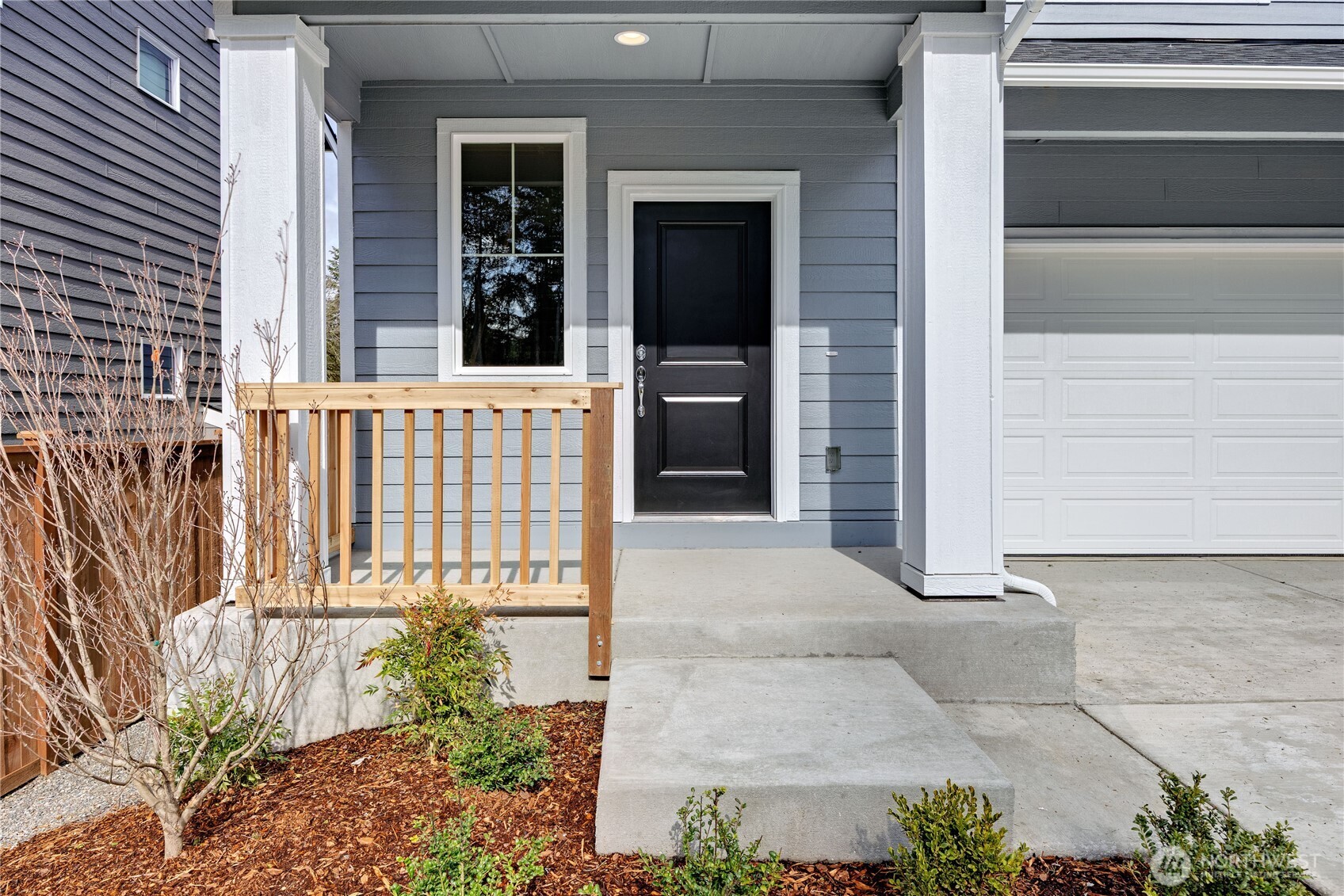 252 NE Shadowhawk Lane