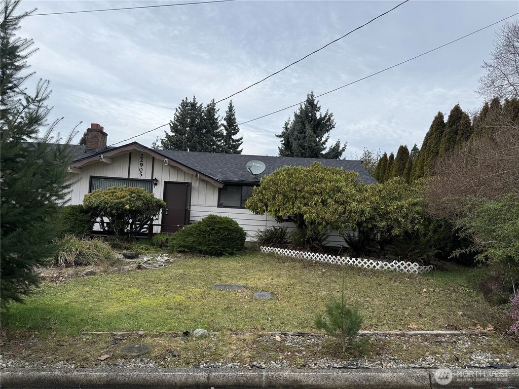 Photo of 22905 SE 106th PL SE Pl, Kent, WA 98031 (MLS # 2473482)