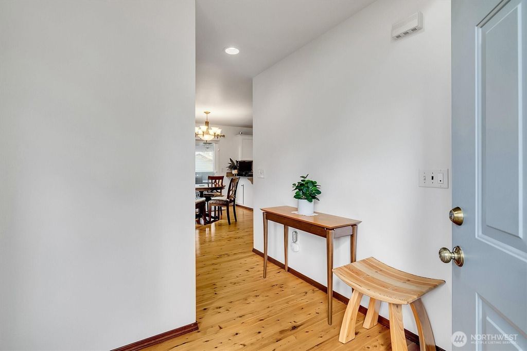 Photo of 16902 120th Avenue E, Puyallup, WA 98374 (MLS # 2506447)