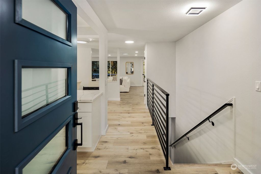 Photo of 3549 NE 182nd Street, Lake Forest Park, WA 98155 (MLS # 2178028)