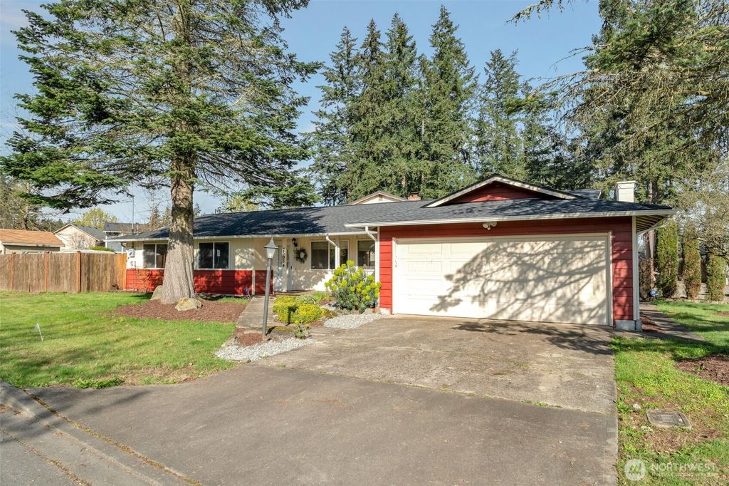 Photo of 25964 172nd Avenue SE, Covington, WA 98042 (MLS # 2356627)