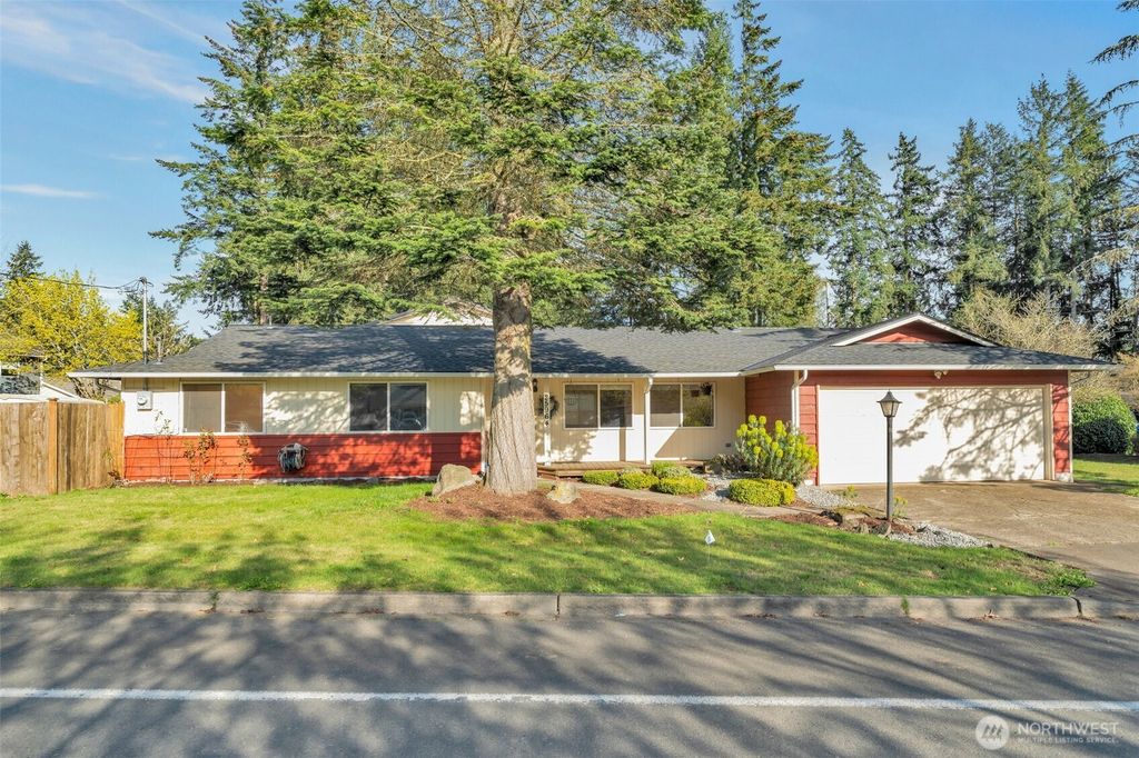 Photo of 25964 172nd Avenue SE, Covington, WA 98042 (MLS # 2356627)