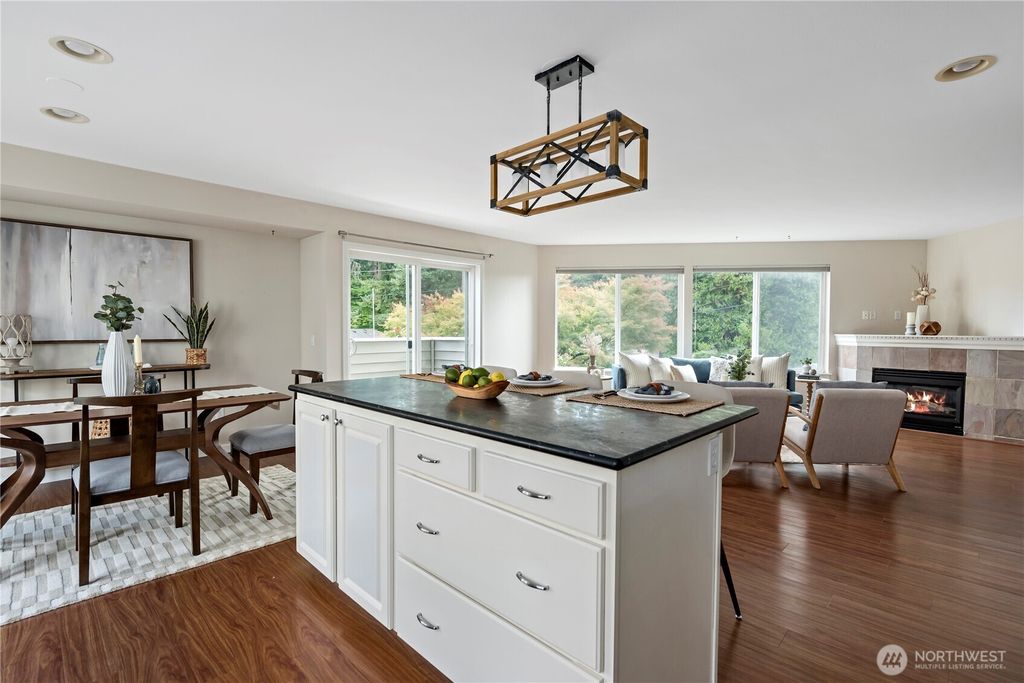 Photo of 5731 186th Place SW #A, Lynnwood, WA 98037 (MLS # 2415878)