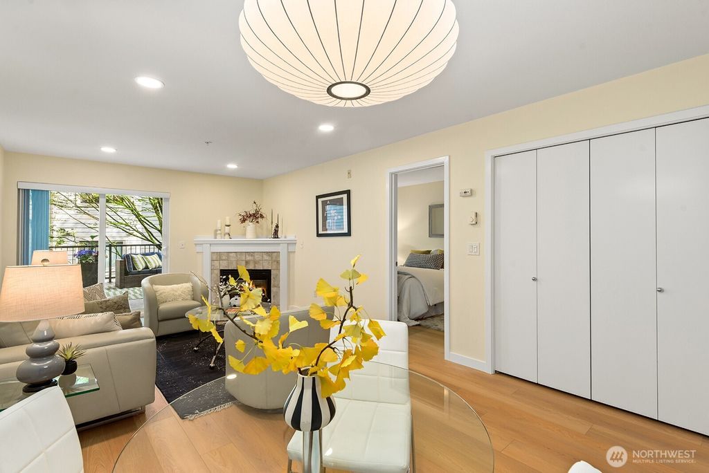 Photo of 12345 Roosevelt Way NE #209, Seattle, WA 98125 (MLS # 2513642)