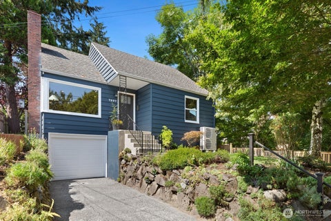 Photo of 7537 18th Avenue NW, Seattle, WA 98117 (MLS # 2571521)