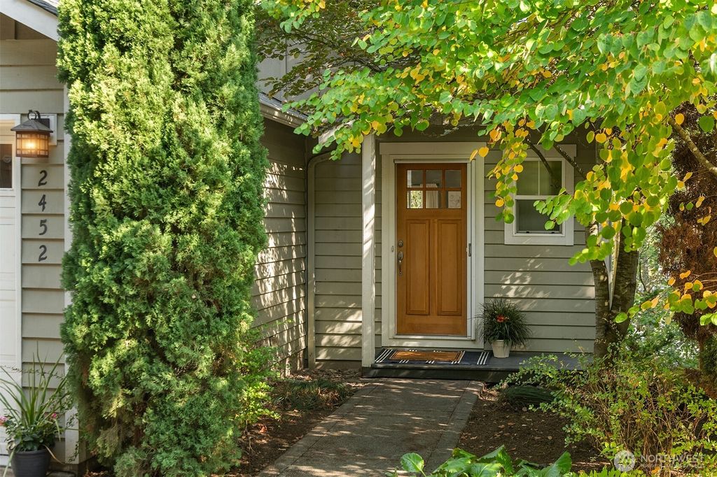 Photo of 2452 SW Webster Street, Seattle, WA 98106 (MLS # 2437217)
