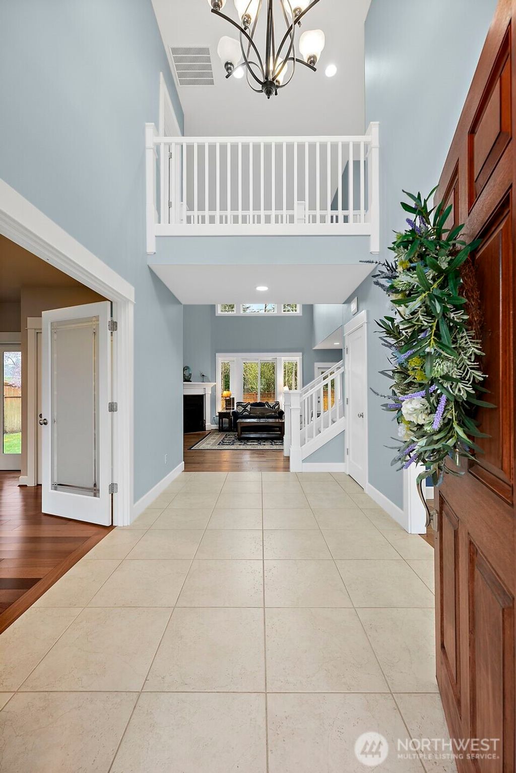 Photo of 2712 Sunset Court, Steilacoom, WA 98388 (MLS # 2492181)