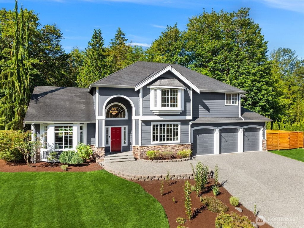 Photo of 8124 211th Avenue SE, Snohomish, WA 98290 (MLS # 2402045)